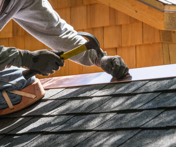 Best Local Roofing Companies  in Linden, TN